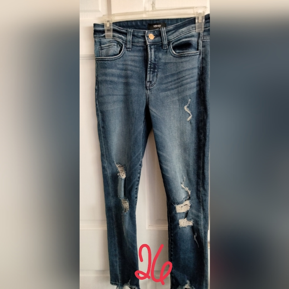 Vervet Trendy Distressed Boyfriend Jeans in Blue